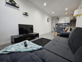 A&J Properties - 2 Bed Flat with Netflix&Disney